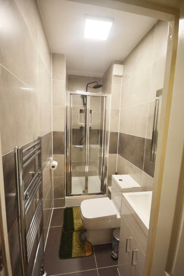 London Modern 4 Bedroom Apartment Ngoại thất bức ảnh