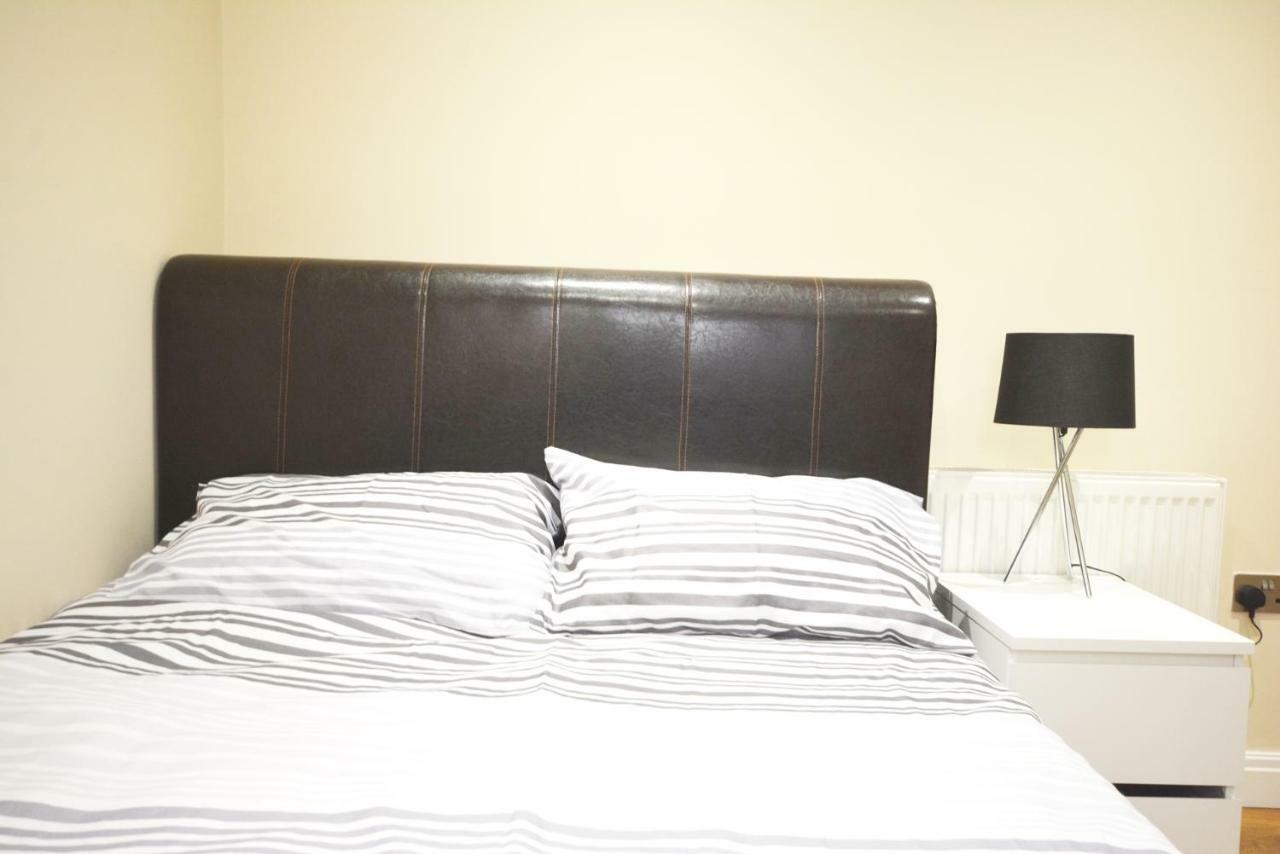 London Modern 4 Bedroom Apartment Ngoại thất bức ảnh